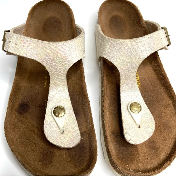 Birkenstock Iridescent White Snake-Print Thong Sandals - Picture 3 of 16